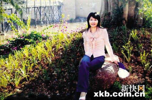 宜黄钟家五兄妹陪母亲病房过年 感谢网友赐力量